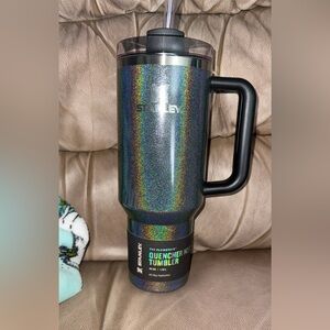 Stanley Midnight Glitz Quencher